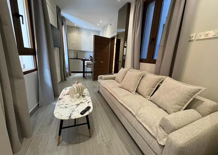Suspiro 102 Cosmopolitan Loft