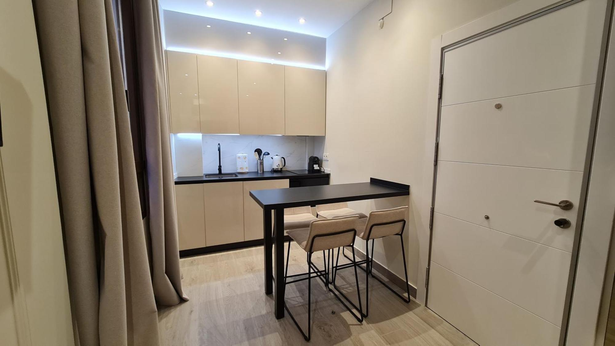 Suspiro 102 Cosmopolitan Loft Apartment *